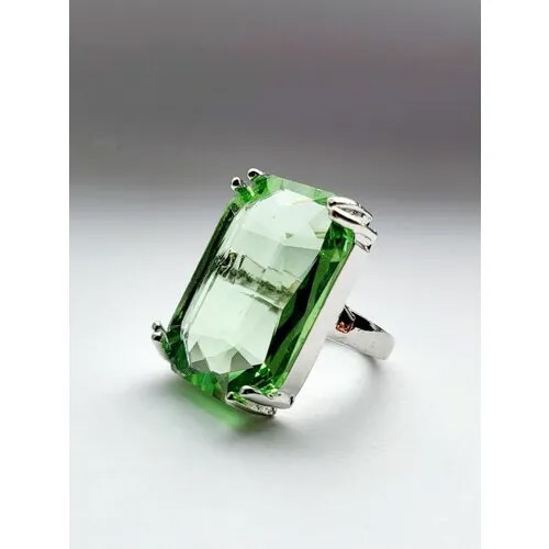 Кольцо ( Verba ), кристалл, зеленый