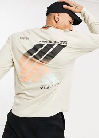 Светло-бежевый лонгслив с ретро-принтом на спине Jack & Jones Originals