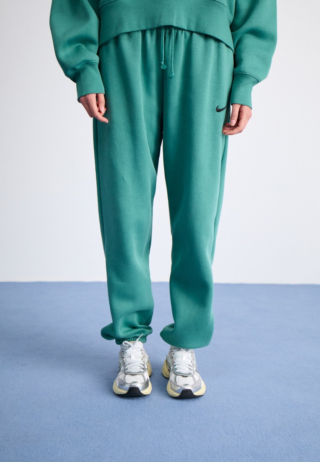Спортивные штаны PANT Nike, зеленый