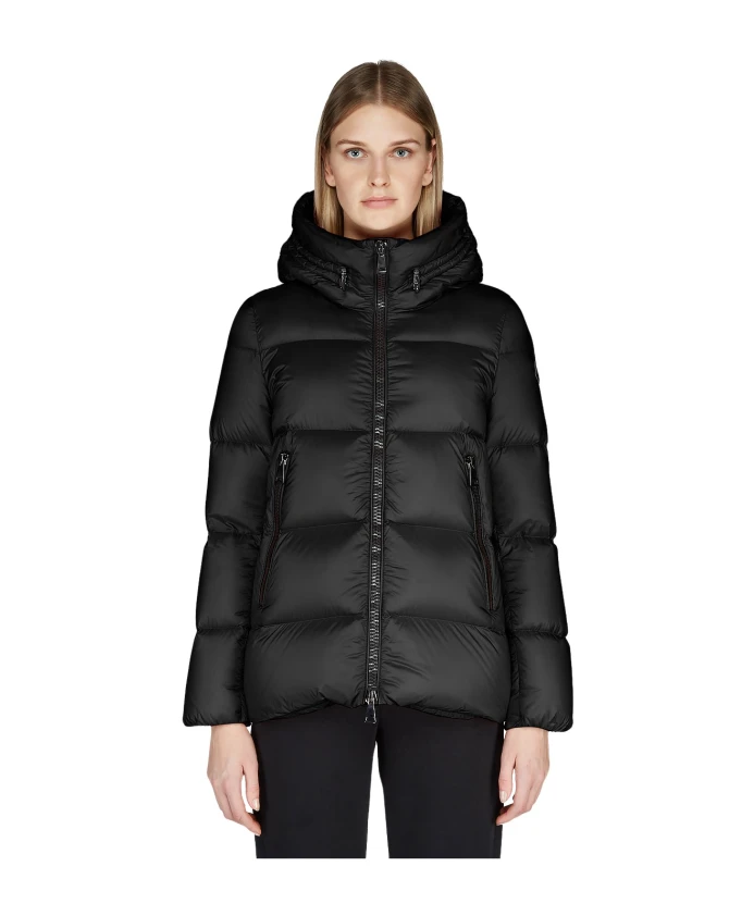 Водоотталкивающий стеганый пуховик Moncler, черный