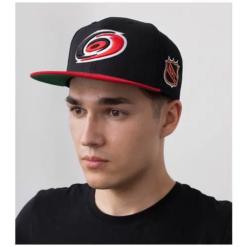 Бейсболка AMERICAN NEEDLE арт. 43732A-CAH Carolina Hurricanes Blockhead NHL (черный / красный), размер ONE