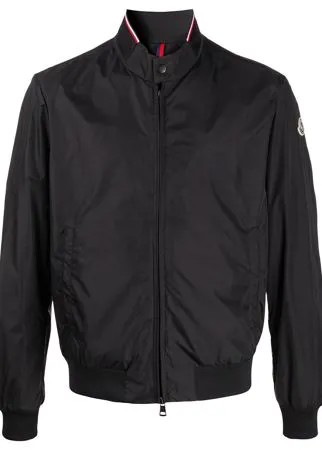 Moncler бомбер с нашивкой-логотипом