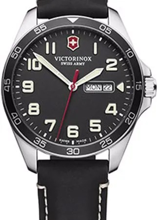 Швейцарские наручные  мужские часы Victorinox Swiss Army 241846. Коллекция Fieldforce