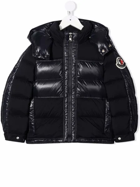 Moncler Enfant пуховик с нашивкой-логотипом и вставками