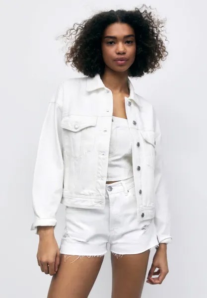 Джинсовая куртка PULL&BEAR, белый