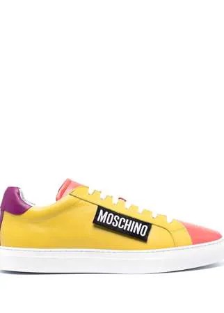 Moschino кроссовки Moschino Label в стиле колор-блок