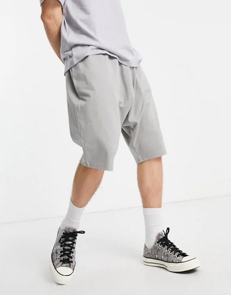 Легкие трикотажные шорты серого цвета с заниженным шаговым швом ASOS DESIGN-Коричневый цвет
