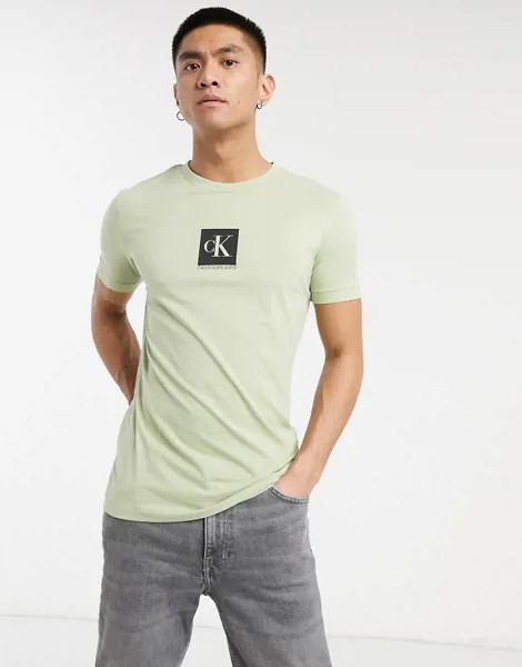 Футболка цвета хаки с принтом логотипа Calvin Klein Jeans-Зеленый