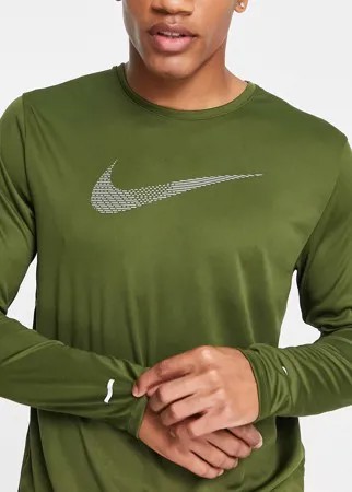 Лонгслив цвета хаки Nike Running Run Division Miler Flash-Зеленый цвет
