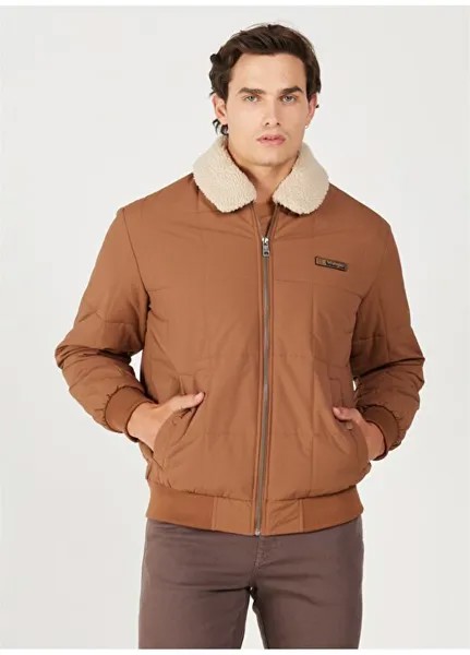 Коричневая мужская куртка Regular Fit W232228220 Куртка-бомбер Wrangler, коричневый