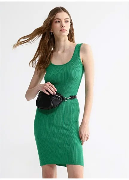 Зеленое женское облегающее платье длиной выше колена с U-образным вырезом Aeropostale