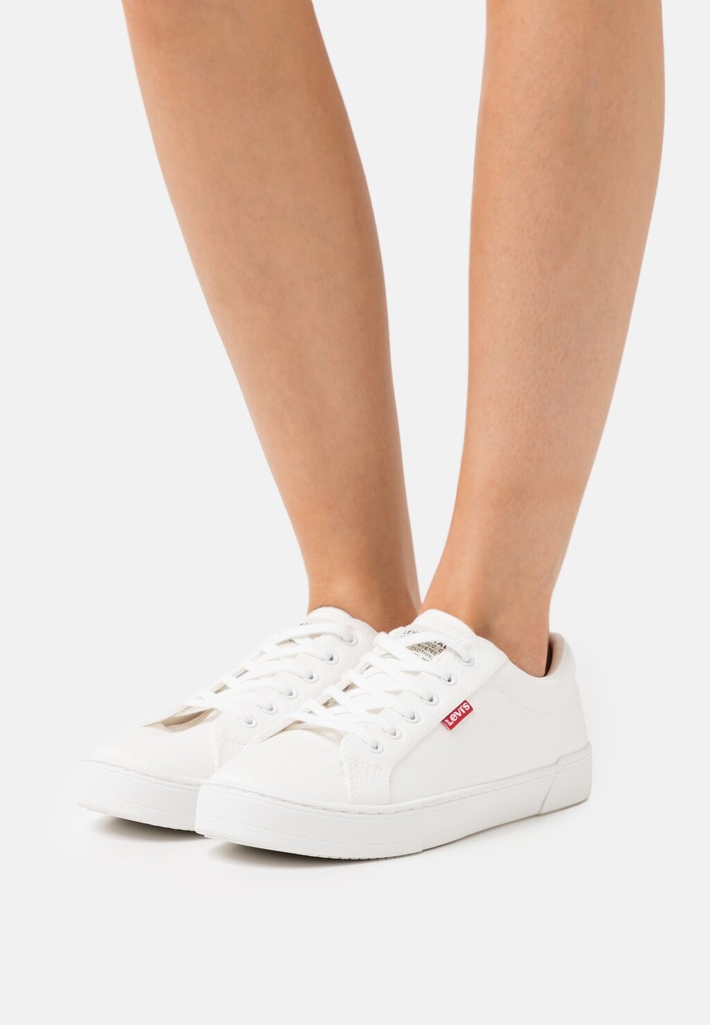 Низкие кроссовки Malibu 2.0 Levi's, цвет brilliant white