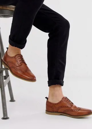 Светло-коричневые кожаные броги с крепированной подошвой ASOS DESIGN-Коричневый цвет