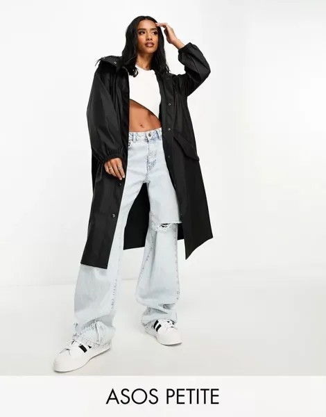 Черная прорезиненная парка ASOS DESIGN Petite
