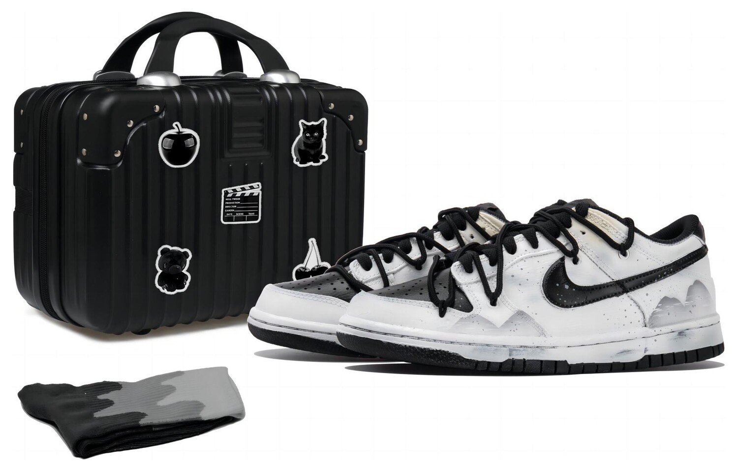 Кроссовки Nike Dunk Skateboarding Shoes Women's Low-top Black/white/gray, черный/белый/серый