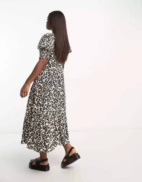 Ярусное платье миди на пуговицах с леопардовым принтом Influence