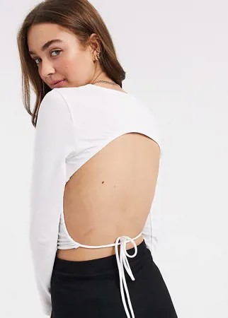 Лонгслив с открытой спиной и поясом ASOS DESIGN Petite-Белый
