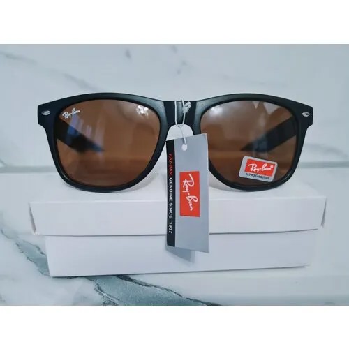 Солнцезащитные очки Ray Ban черные женские