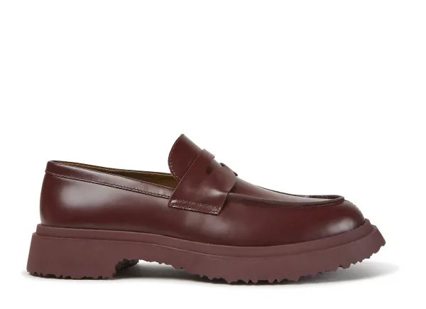 Burgundy leather loafers for men with lightweight outsoles and a cushioned OrthoLite® footbed.   Better Product:   The leather is certified by Leather Working Group, a coalition of brands, suppliers, retailers, leading technical experts, and NGOs aimed at raising environmental standards and ensuring best practice standards for tanners, manufacturers, and retailers.  Walden's design is rooted in an appreciation of nature and the simple life. Created in premium quality materials with great grip and extra comfort.