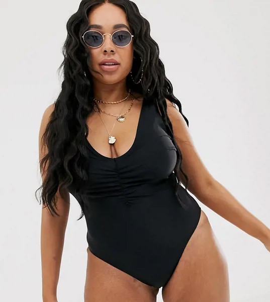 Черный слитный купальник с глубоким вырезом и минималистским дизайном ASOS DESIGN curve