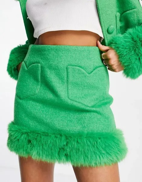 Зеленая мини-юбка Miss Selfridge из искусственного меха с карманом в форме сердца