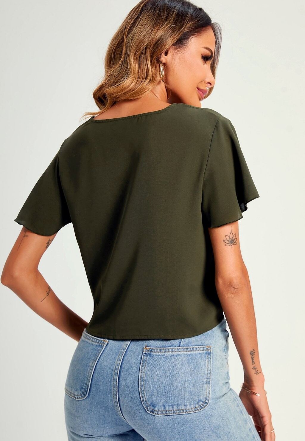 Блуза CUTE TIE KNOT FRONT BUTTONED SHORT SLEEVE CROP FS Collection, оливково-зеленый