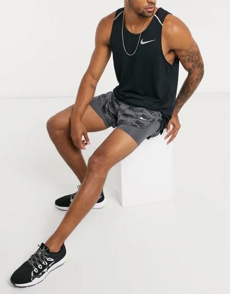 Черные шорты 7 дюймов 2-в-1 с технологией AeroSwift Nike Running-Серый