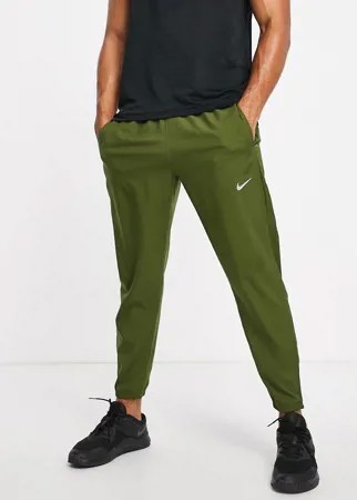 Тканевые джоггеры цвета хаки Nike Running Challenger Dri-FIT-Зеленый цвет
