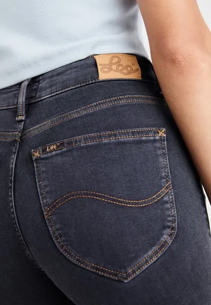 Расклешенные джинсы BREESE Lee, цвет Washed Black