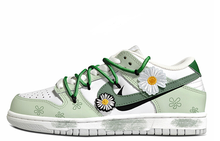 Кроссовки Nike Dunk Skateboarding Shoes Women's Low-top White/green, зеленый