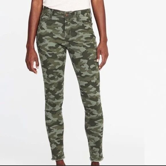 Старые темно-зеленые джинсы скинни Rockstar с камуфляжным принтом, размер 16