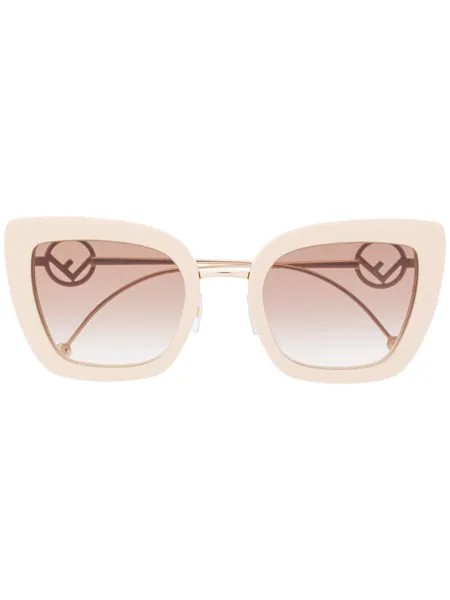 Fendi Eyewear солнцезащитные очки в массивной оправе с логотипом