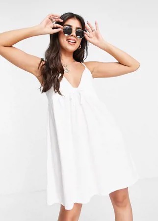 Белый сарафан на бретельках в стиле бэби-долл ASOS DESIGN