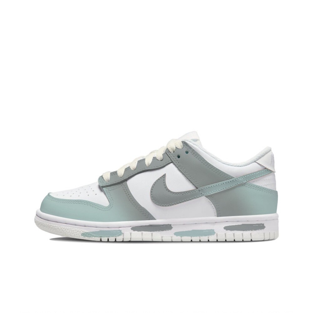 Кроссовки Nike Dunk Skateboarding Shoes Women's Low-top Grey/green, зеленый