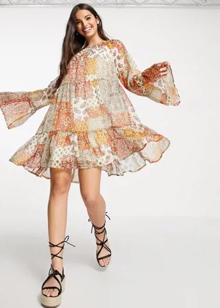 Свободное ярусное платье мини с цветочным принтом и принтом пейсли ASOS DESIGN-Разноцветный