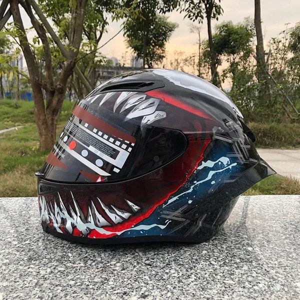 Новое поступление, мотоциклетный шлем Venom на все лицо с одним объективом, гоночный шлем с большим спойлером, золотой козырек, защитная шапка