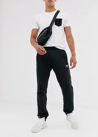 Черные джоггеры с логотипом adidas Originals essentials-Черный цвет