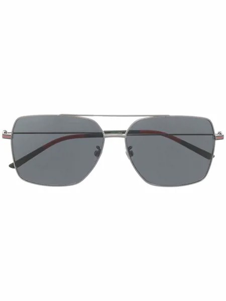 Gucci Eyewear солнцезащитные очки-авиаторы с затемненными линзами