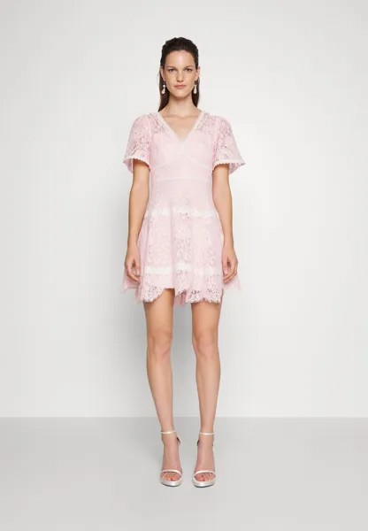Коктейльное платье Needle & Thread, розовый