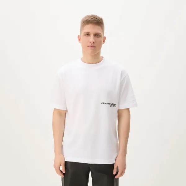Футболки и майки Calvin Klein Jeans