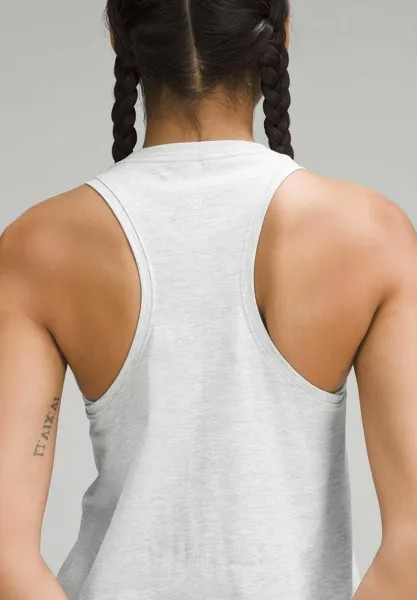 Топ Love Tank lululemon, закаленная сердцевина ультрасветло-серого цвета
