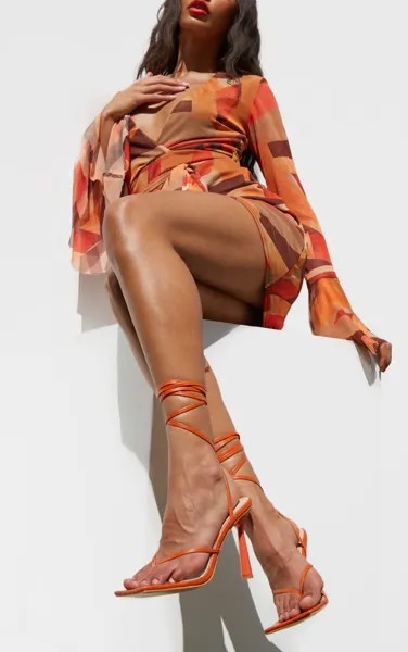 PrettyLittleThing Оранжевые босоножки на круглом каблуке со шнуровкой и ремешками из искусственной кожи