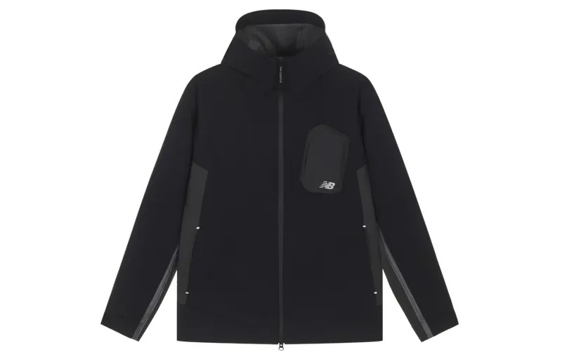 Куртка унисекс черная New Balance, черный