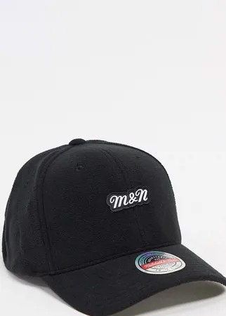 Флисовая кепка черного цвета Mitchell & Ness – эксклюзивно для ASOS-Черный цвет