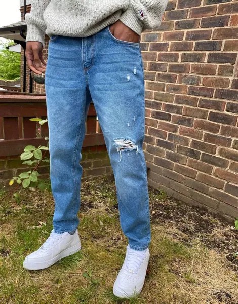 Классические узкие джинсы выцветшего синего цвета с рваными деталями ASOS