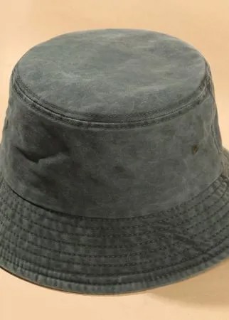 Однотонная шляпа
