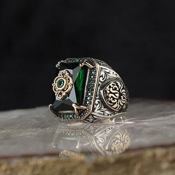 Винтажное мужское кольцо с зеленым цирконовым камнем Сделано в Турции Кельтское кольцо ручной работы