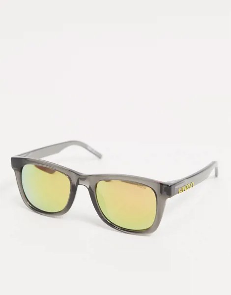 Классические солнцезащитные очки-вайфареры в серой оправе Hugo Boss-Серый
