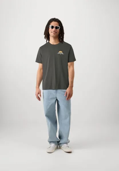 Футболка с принтом Tubed And Hazed Tee Uniesx Rip Curl, стираная черная