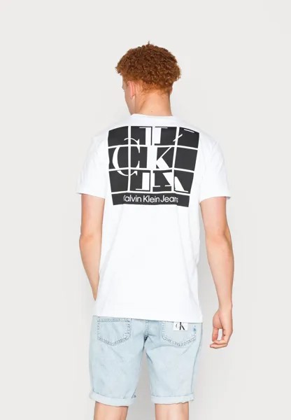 Футболка с принтом SCATTERED URBAN BACK GRAPHIC TEE UNISEX Calvin Klein Jeans, цвет bright white